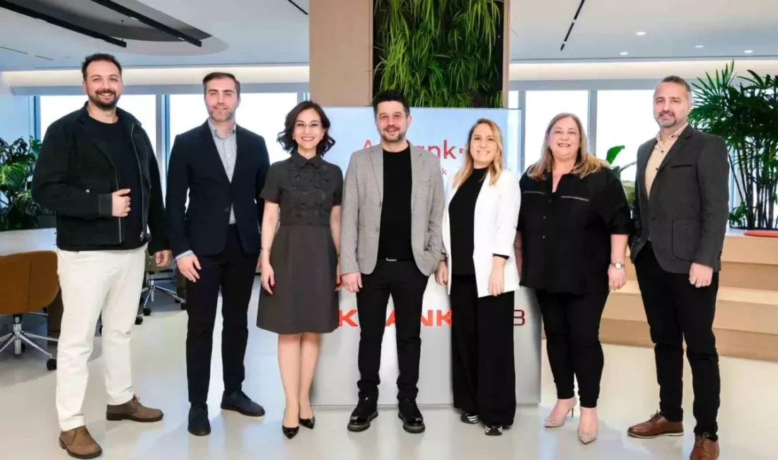 Akbank, kendi girişimlerini kurmak