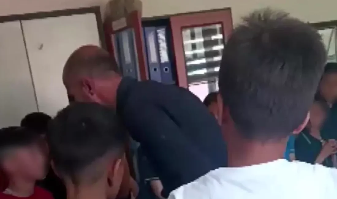 Şırnak'ta bir okul müdürü,