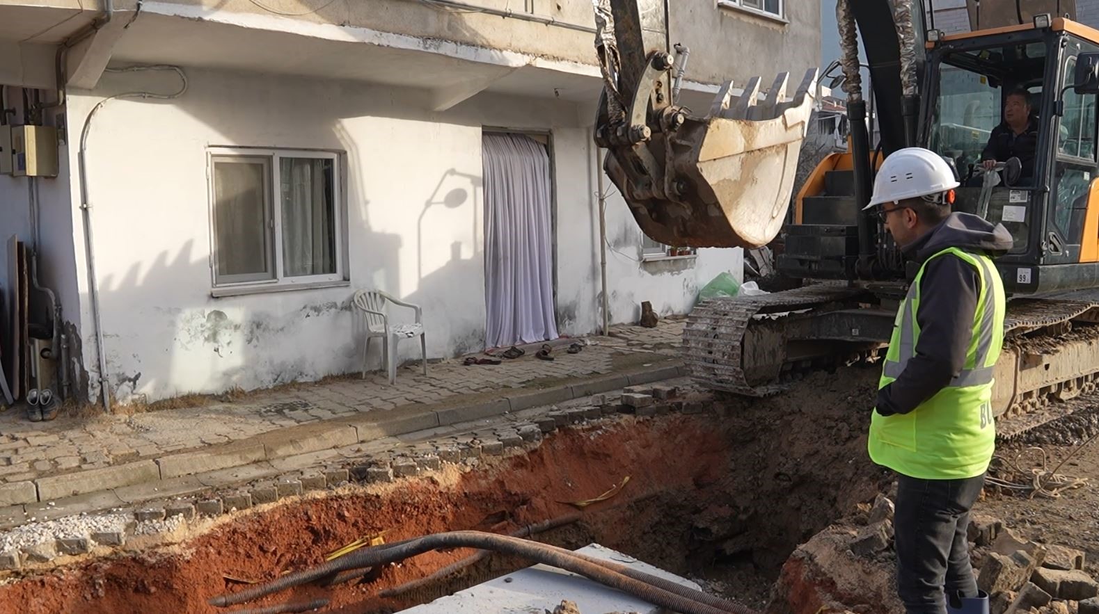 Bursa Büyükşehir’den altyapı için yoğun mesai