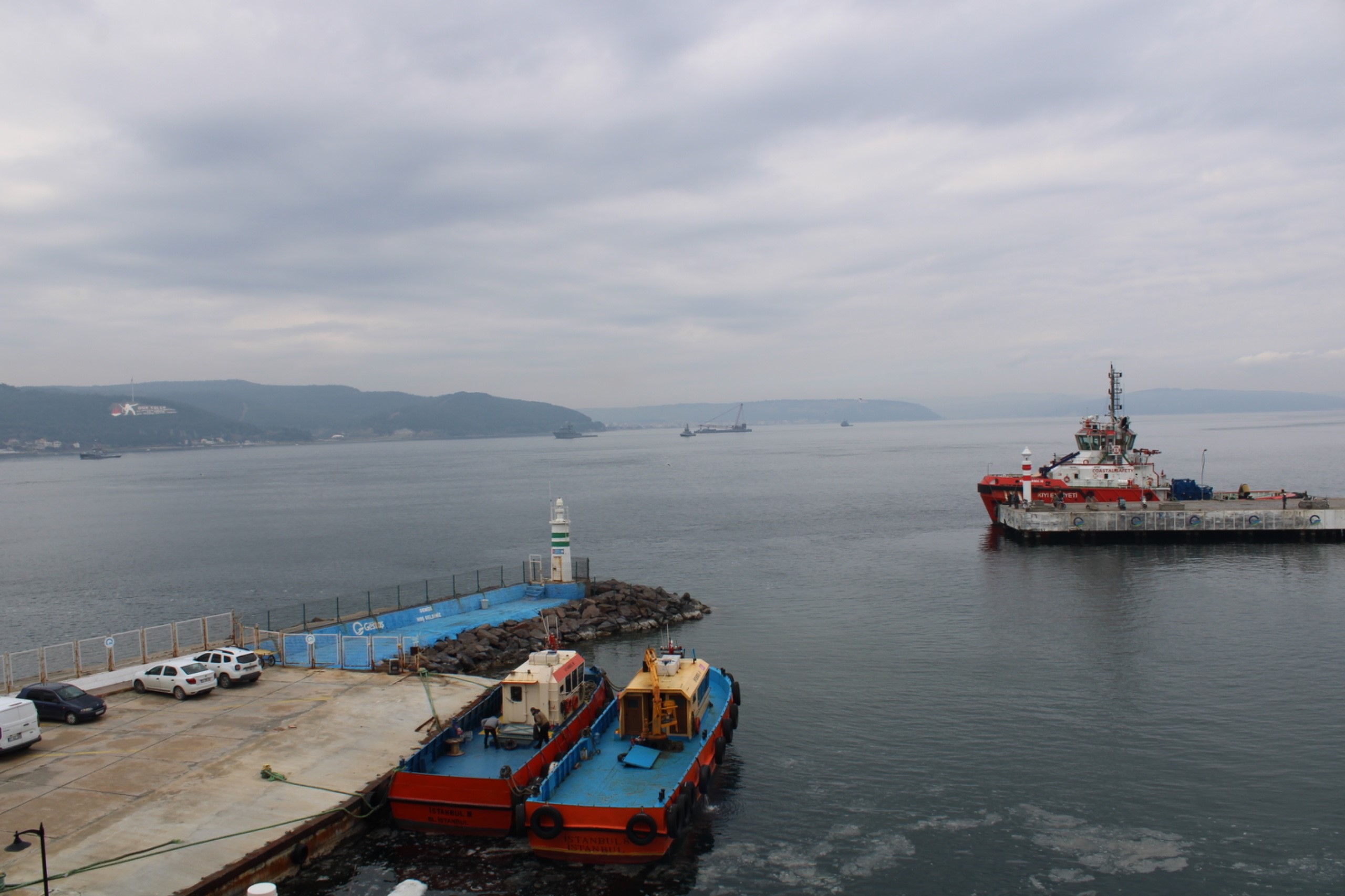 Çanakkale Boğazı transit gemi geçişlerine açıldı