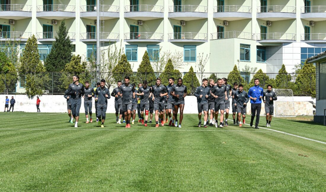 Denizlispor Başkanı Erhan Ergil,