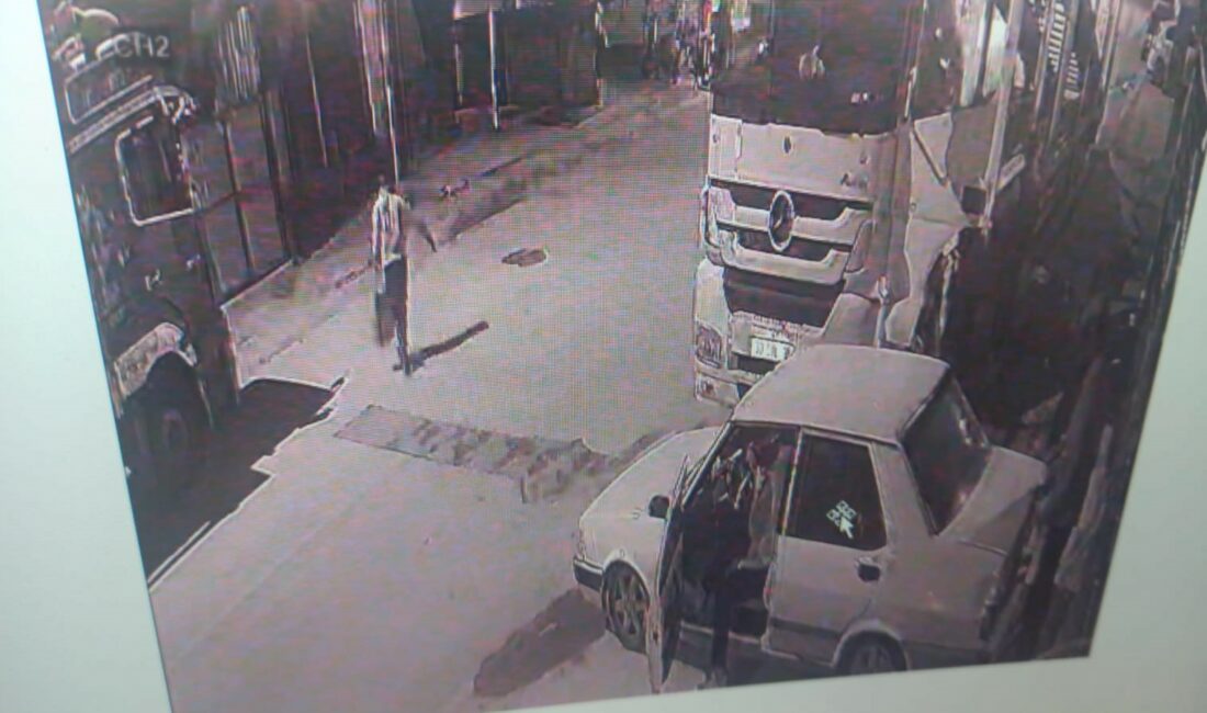Mersin'in Tarsus ilçesinde sürücülüğünü
