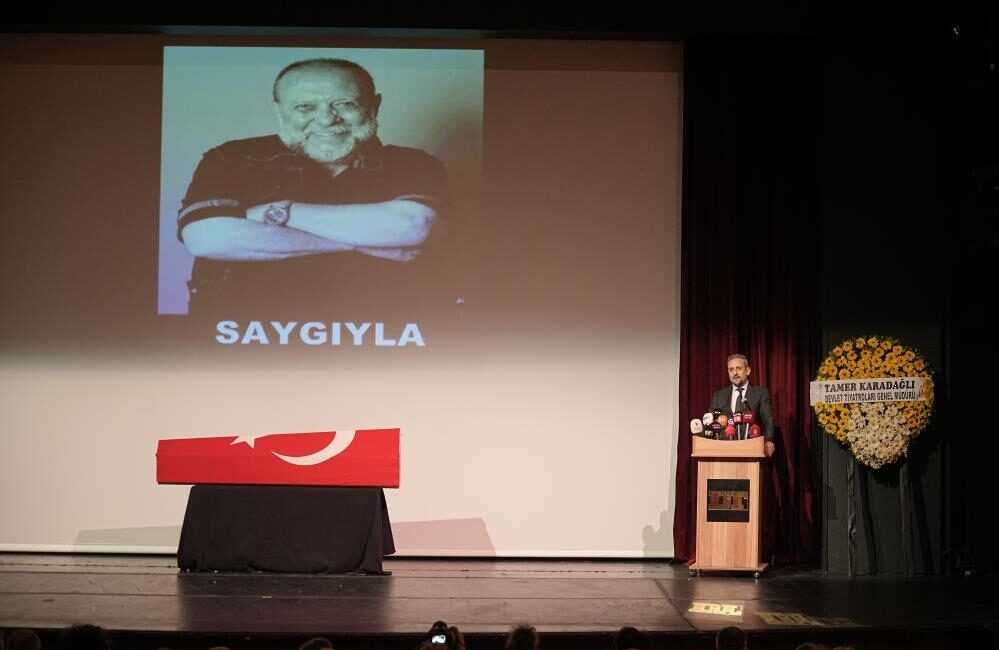 Tiyatro ve dizi oyuncusu