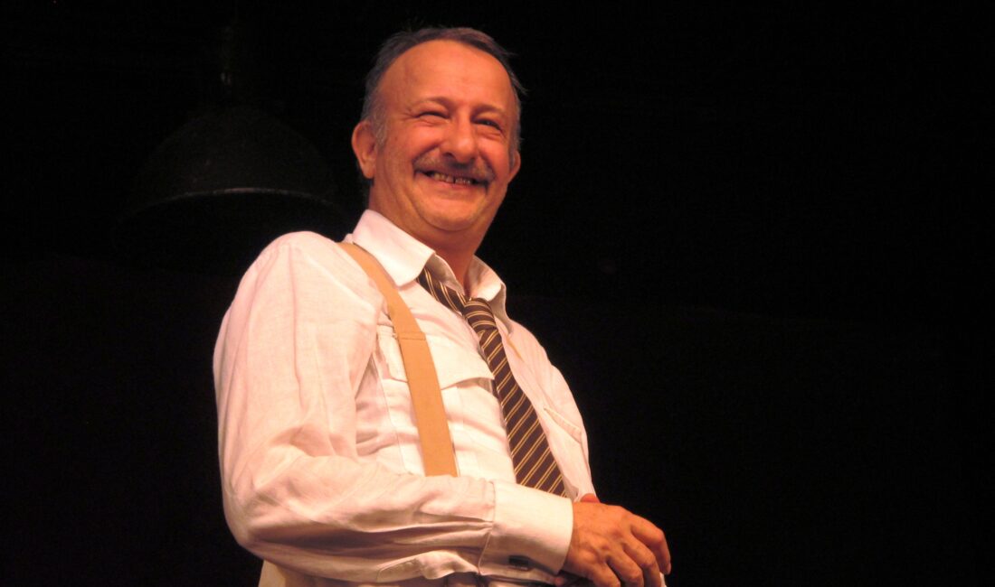 Usta tiyatrocu Naşit Özcan