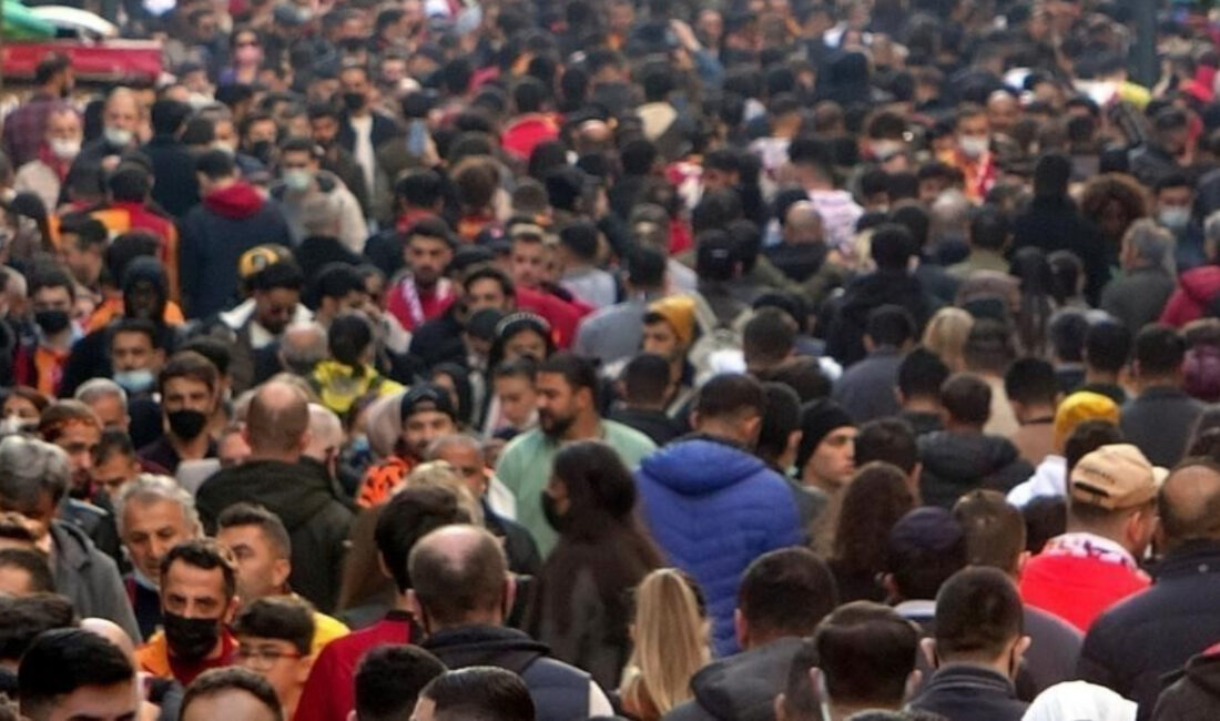Türkiye’de ikamet eden nüfus,