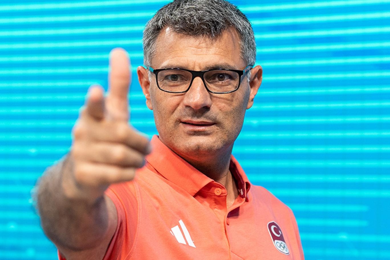 Yusuf Dikeç: Yalnız olduğum yıllara baktığım zaman şimdi kendimi daha güçlü hissediyorum