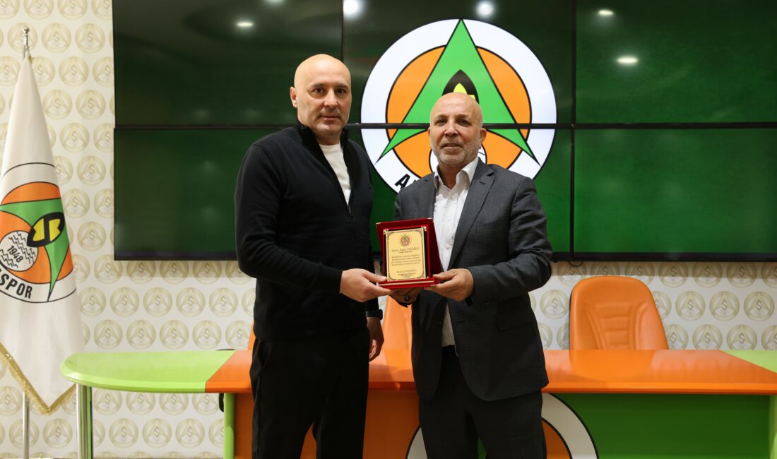 Corendon Alanyaspor, üst üste