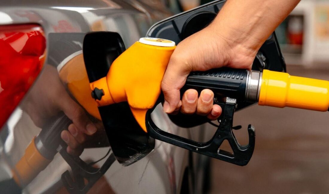 Küresel petrol piyasalarındaki dalgalanmalar