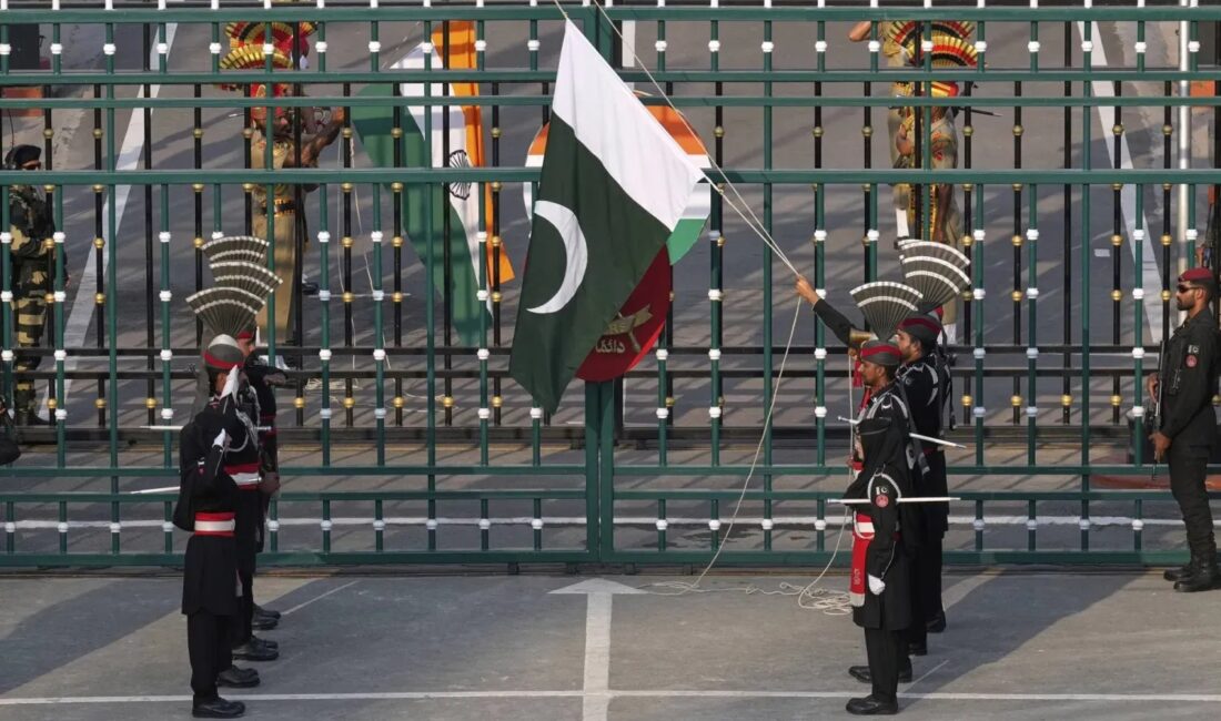 Pakistan ordusu, Hindistan'a ait