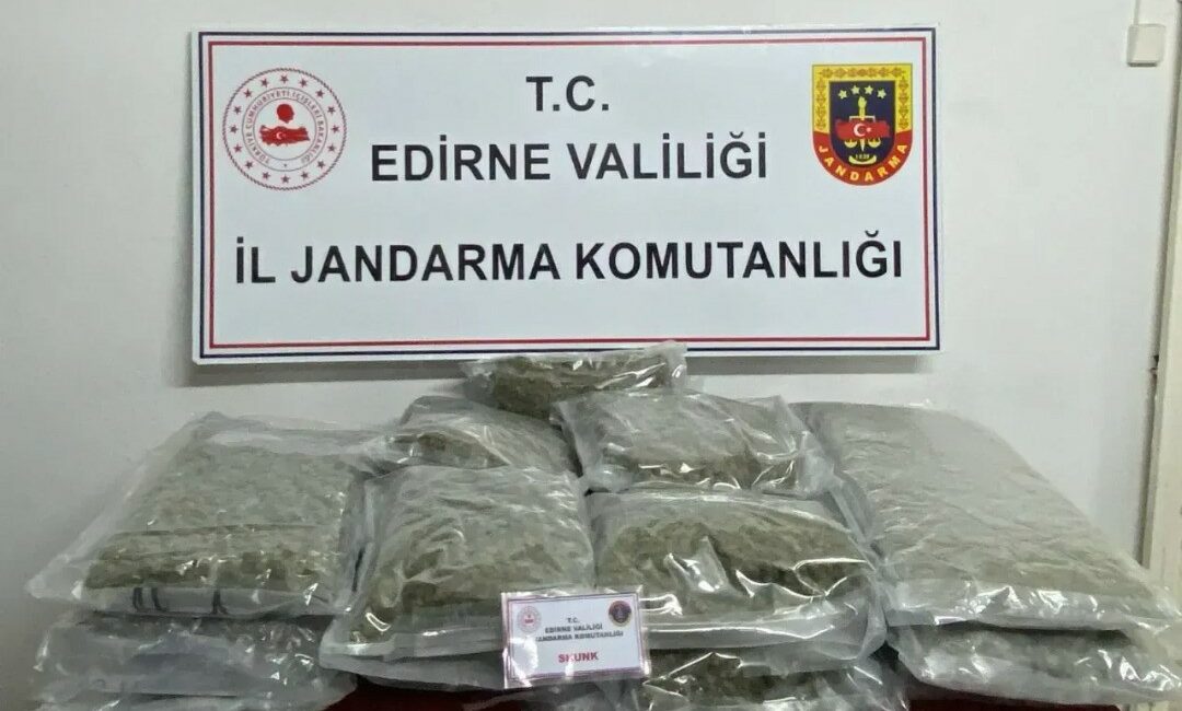 Edirne’de 16.5 kilo skunk ele geçirildi Edirne’de düzenlenen uyuşturucu operasyonunda