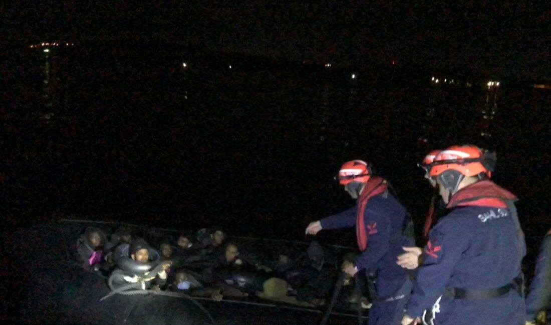 İzmir'in Çeşme ilçesi açıklarından