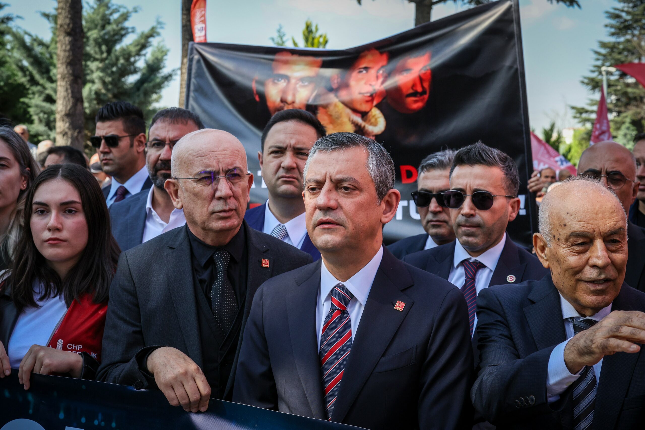 Deniz Gezmiş’in durduğu yerde durmaya devam ediyoruz