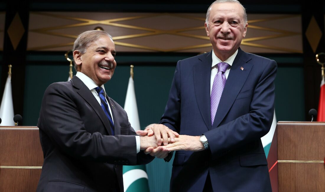 Pakistan Başbakanı Şahbaz Şerif,