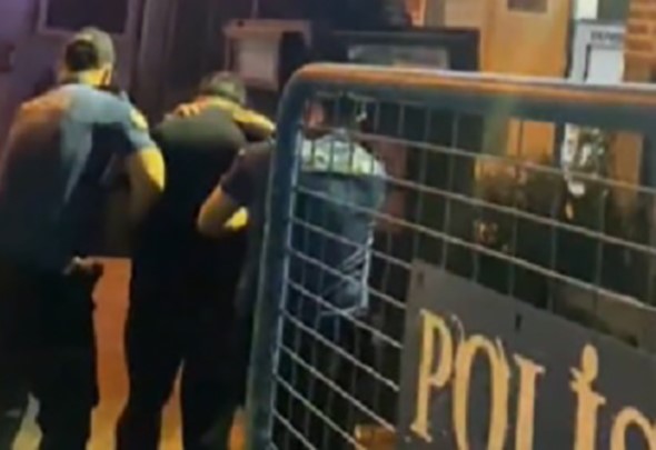 İzmir'in Konak ilçesinde 22