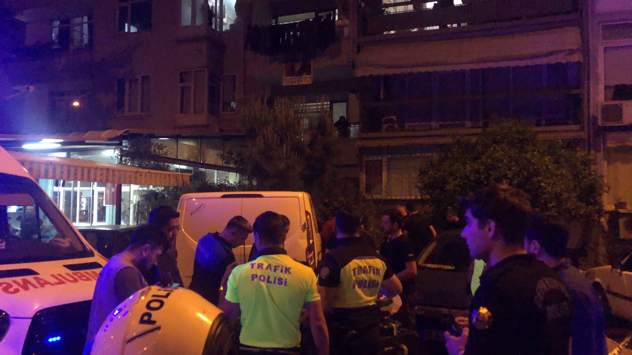 Bir ilçeyi sokağa döken cinayet!