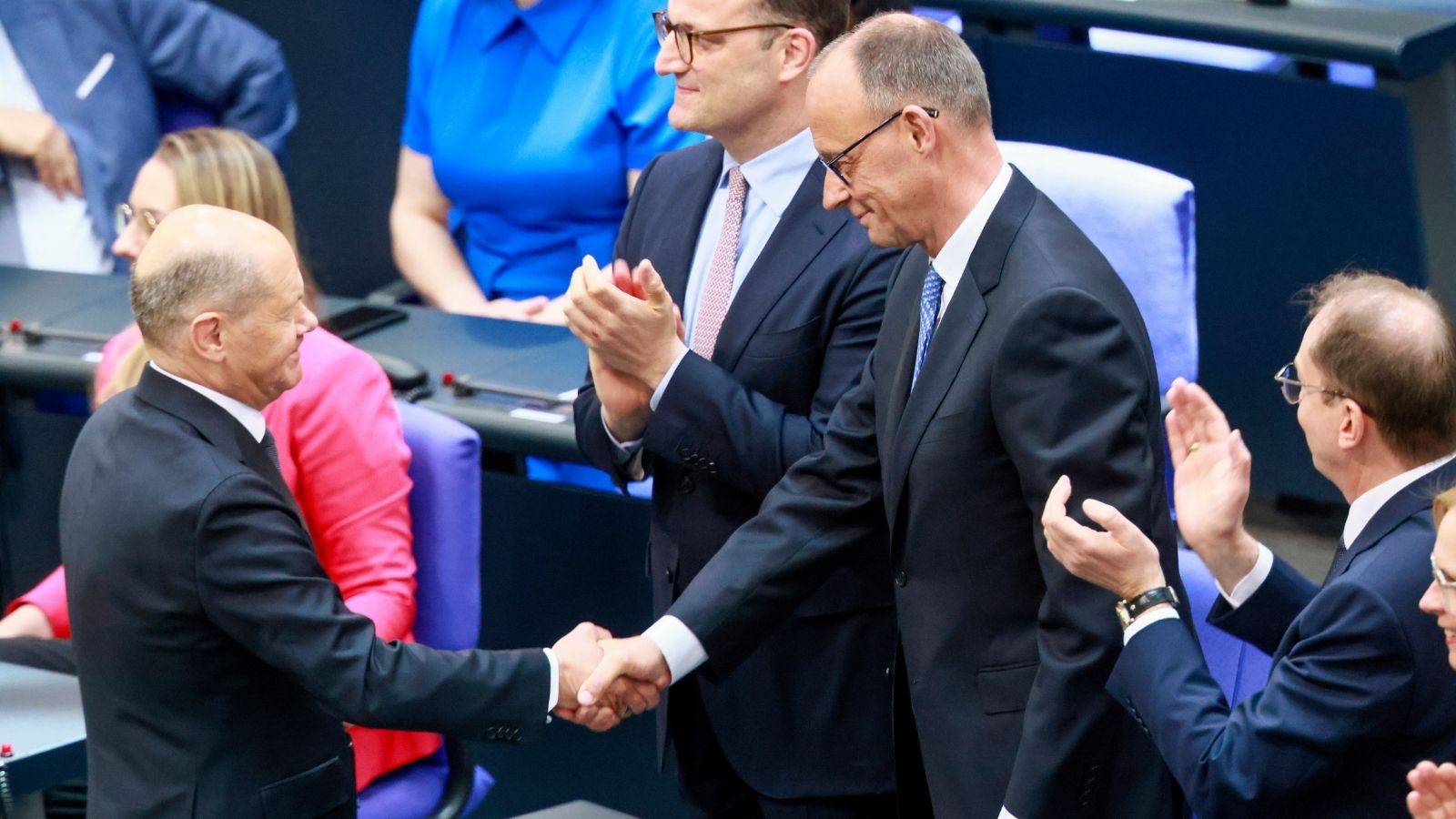Almanya’da Friedrich Merz, meclisteki ikinci tur oylamada ülkenin yeni başbakanı seçildi