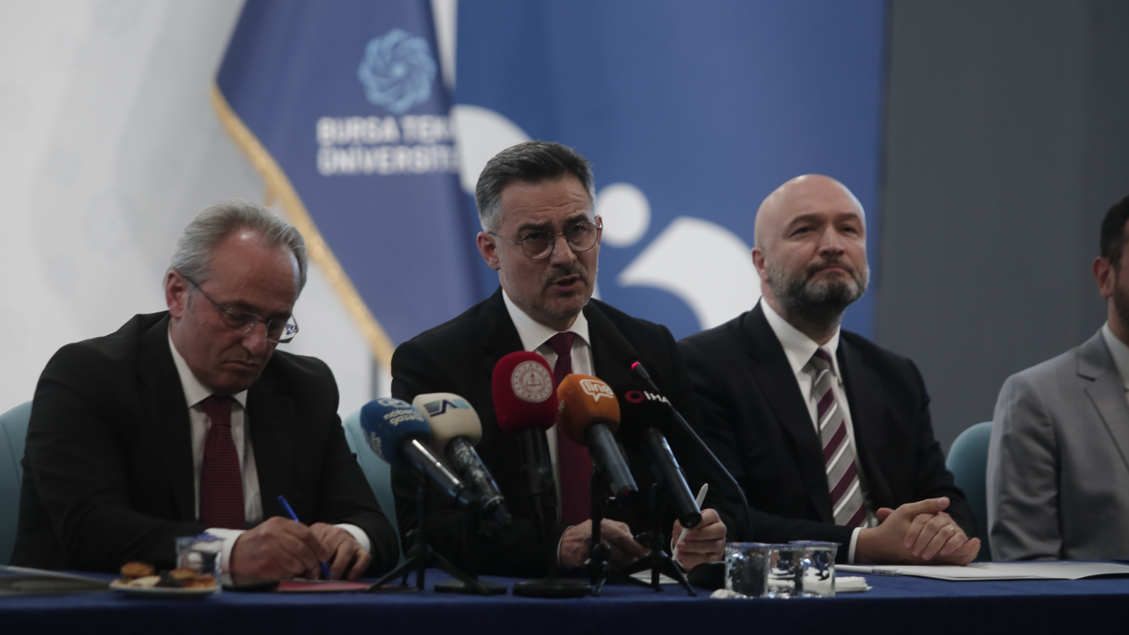 Liselilere tercih öncesi üniversite simülasyonu