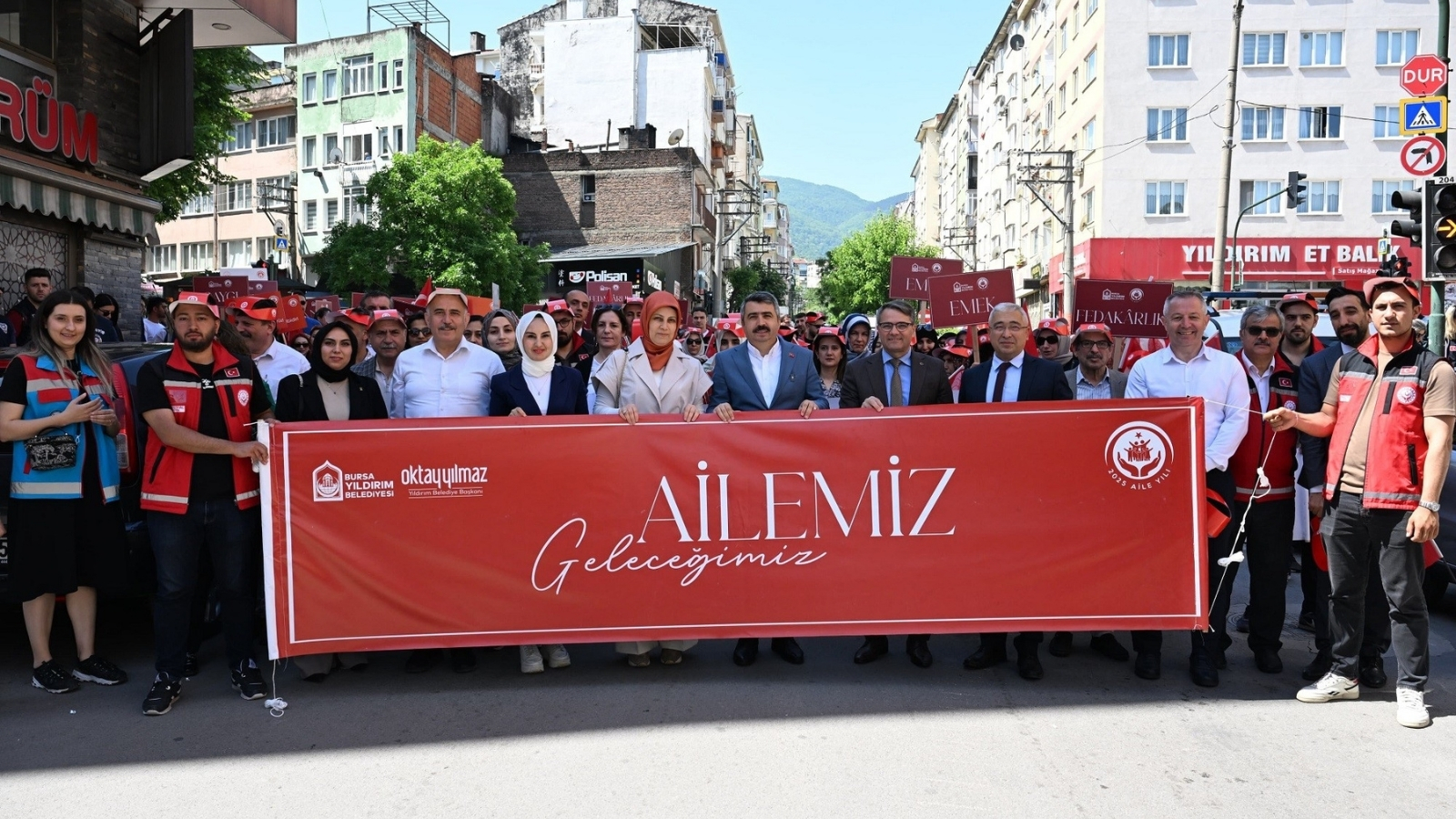 Yıldırım ‘Aile’ için yürüdü
