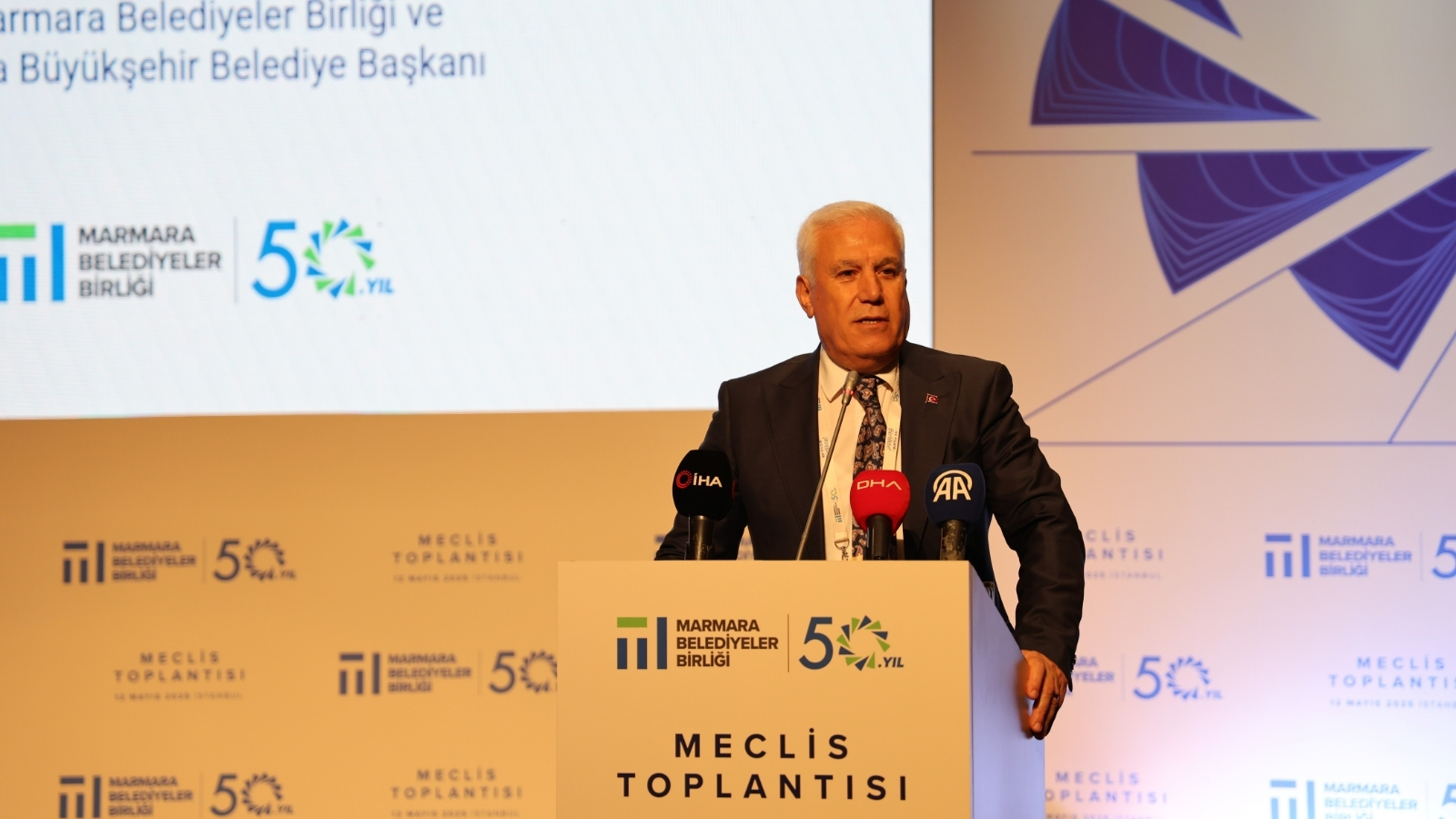 Mustafa Bozbey: En ivedi zamanda Marmara Denizi’ni kurtarmak için birlikte harekete geçelim