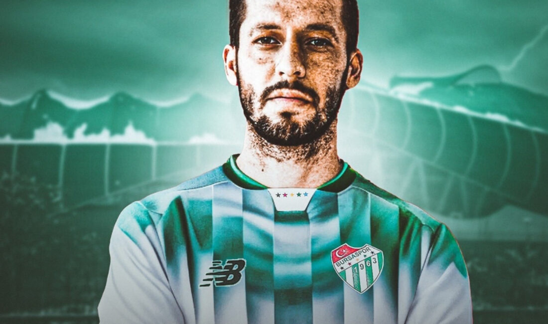 Bursaspor, Sarıyer'de forma giyen