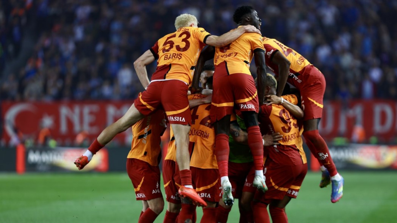 Galatasaray’ın, Trabzonspor maçı kamp kadrosu belli oldu